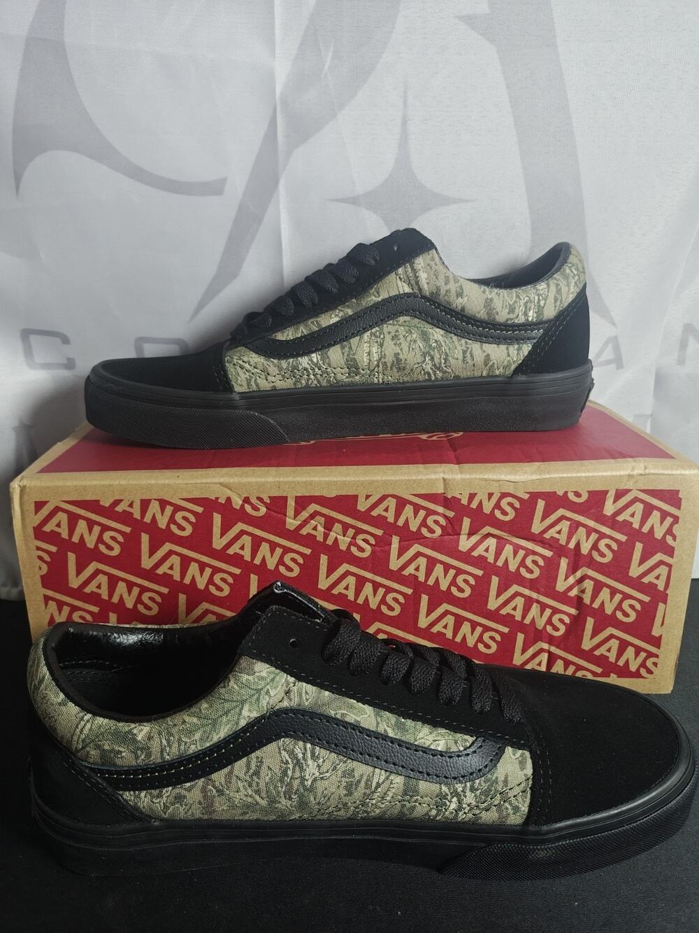 VANS Unisex 7 / 8.5 / 39 Old Skool Black Camo VN000E9TBLR NIB